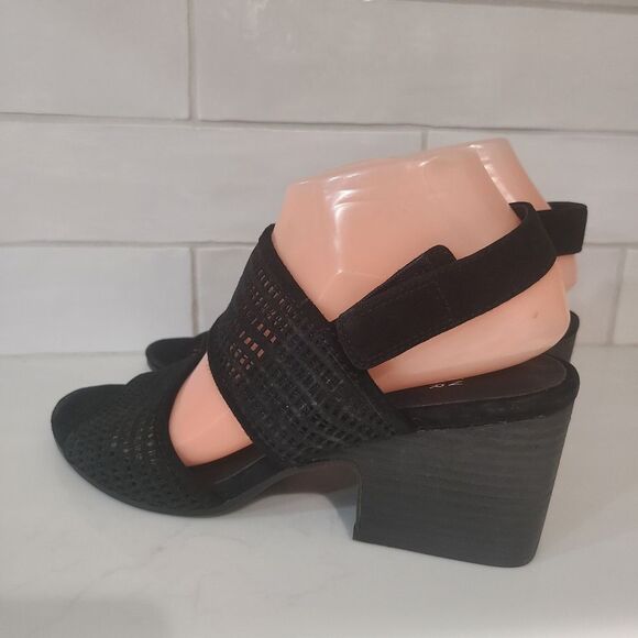 Eileen Fisher Finn Suede Mesh Black Open Toe Sandals Size 8.5 Comfort - Picture 3 of 10